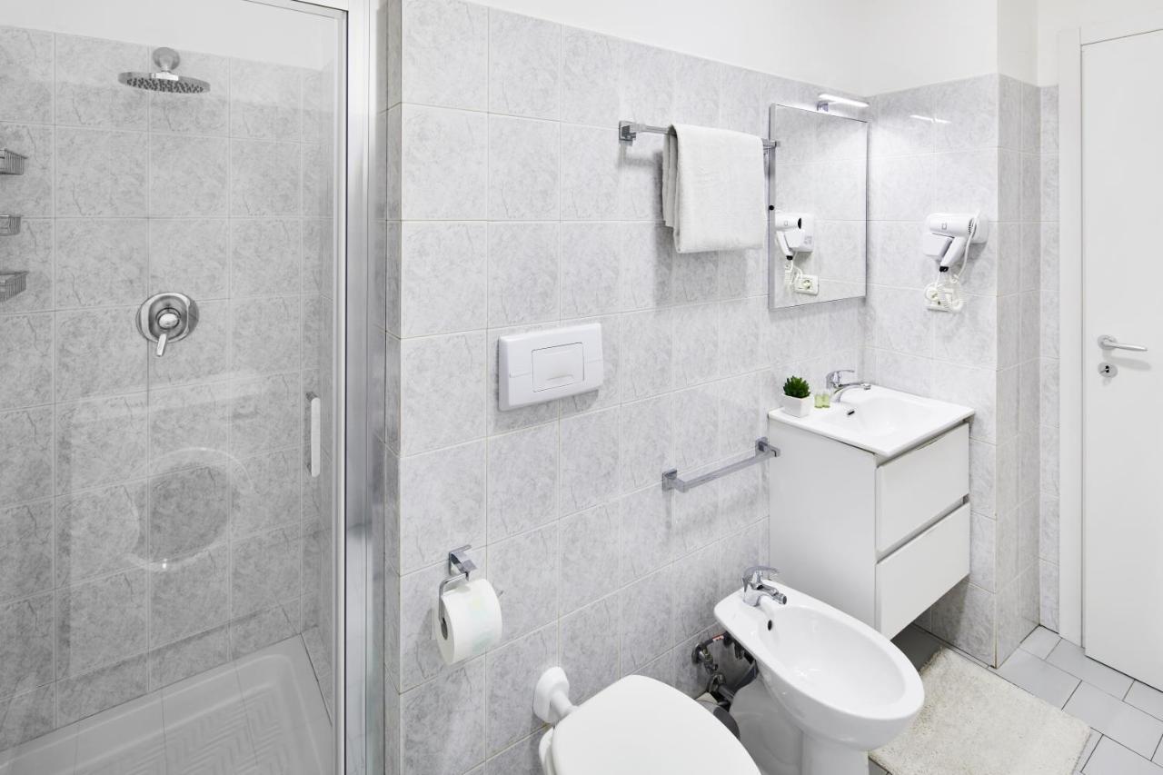 Apartmán House Naviglio Quattro Milán Exteriér fotografie
