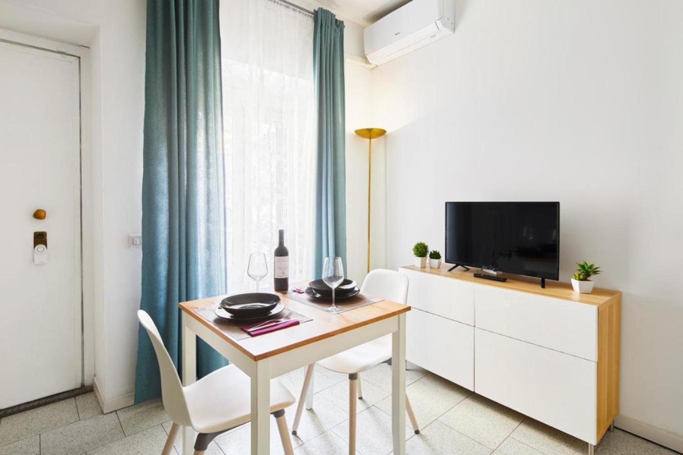 Apartmán House Naviglio Quattro Milán Exteriér fotografie